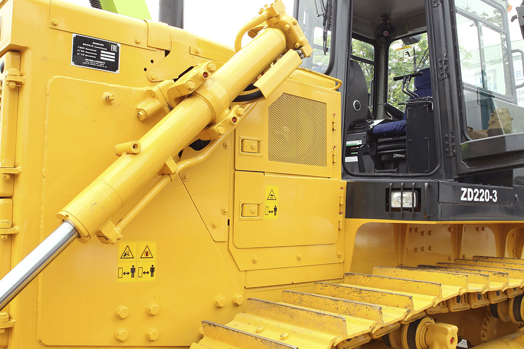 Buldozer Zomlion ZD220-3