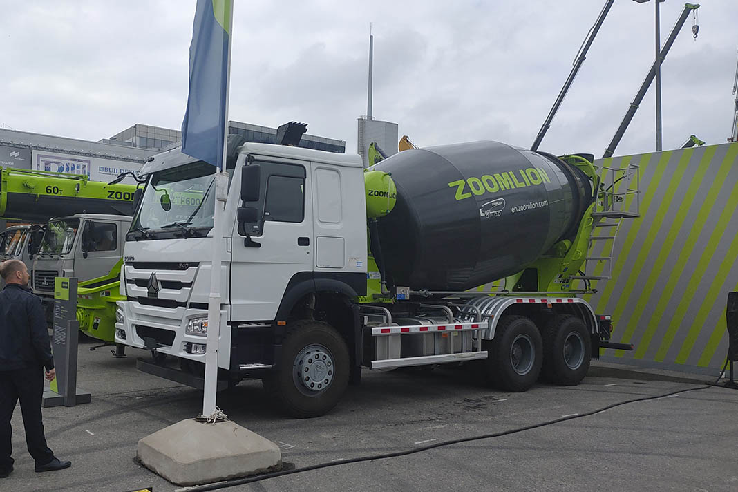 Avto beton qorishtirgich Zoomlion 10JBH